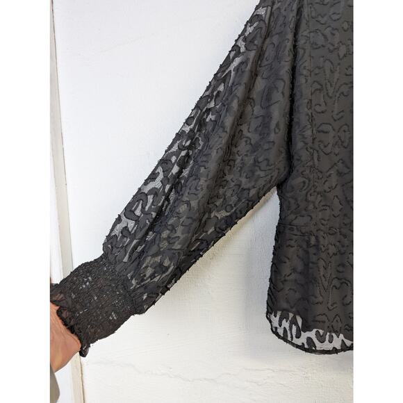 Vince Camuto Blouse Womens Small Black Leopard Print Mock Neck Witchy Feminine - Picture 2 of 9